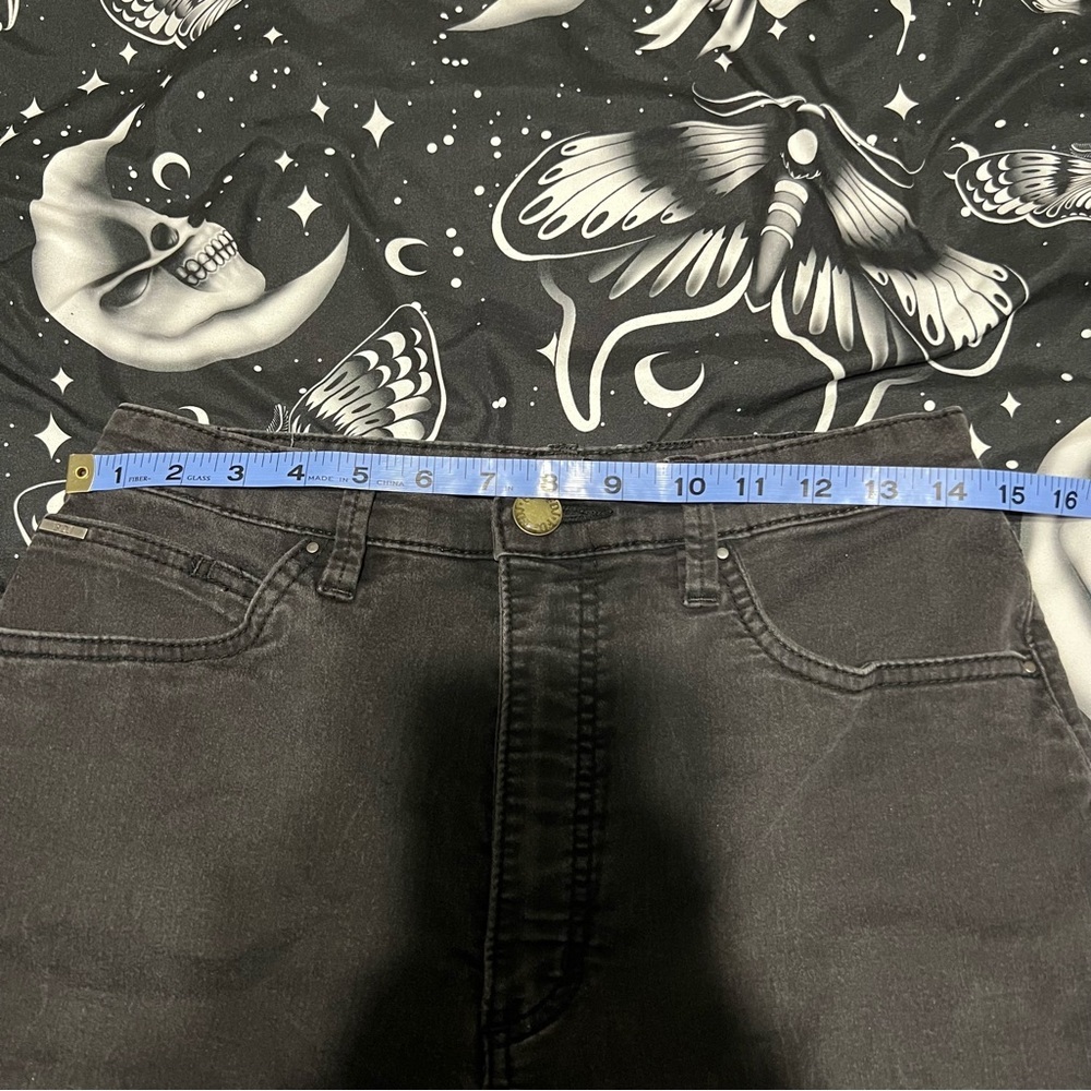 Side Slit Retro Capri Jeans, US10 - Picture 3 of 6